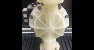 Air Powered Plastic Diaphragm Pump 1 1/8” Inlet & Outlet.