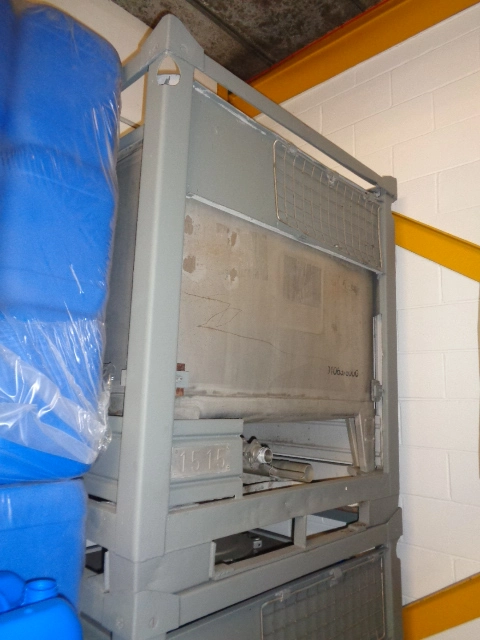 Used _UNKNOWN_ _UNKNOWN_ IBC Tanks GB | Rigal Bennett #1053439