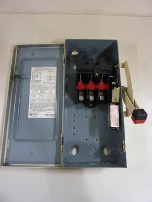 USED SQUARE D HU361E2