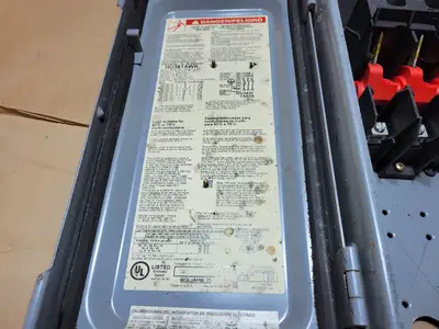 Used SQUARE D HU361AWK Switchgears British Columbia CA | Lenmark #1438316