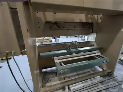 USED 2001 STANDARD INDUSTRIAL AB100-8