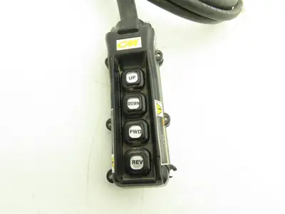CM LodeStar 58220CM Crane 4-Button Pendant 2-Speed Hoist 1-Speed Trolley*Cracked