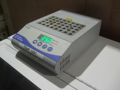 USED FISHER SCIENTIFIC D-1200-230V