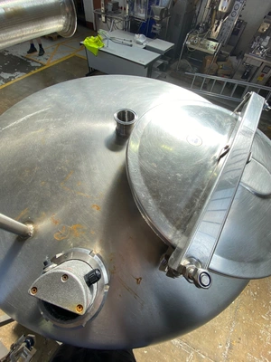 Used _UNKNOWN_ 800 Litre Stainless Steel Tanks GB | Perry Equipment #1136095