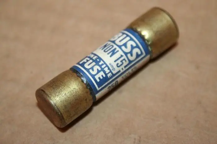 Used BUSSMANN NON-15 Fuses Michigan US | Ideal Machinery #692104