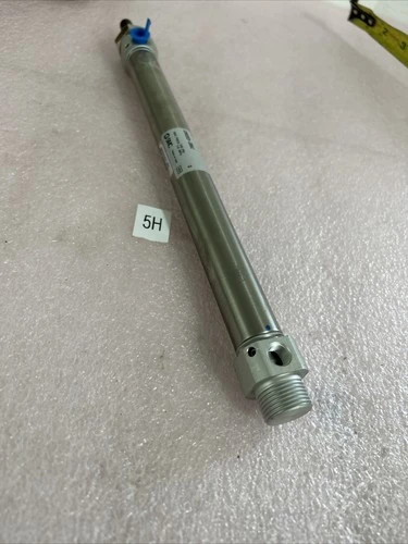 NEW SMC CDM2B20-200AZ