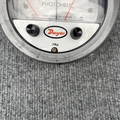 Used Dwyer 3001MR Pressure Switches California US | Davliegogo LLC #1705824
