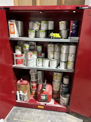 Used ULINE "H-1564S-R" Hazardous Storage Units Texas US | MachineryMax #1488312