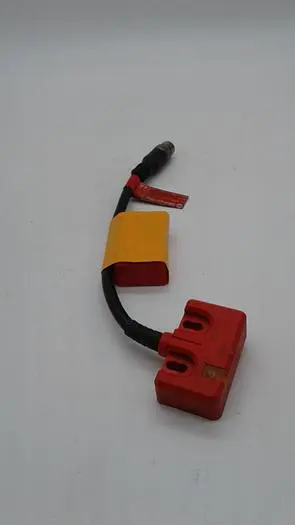 Used ALLEN-BRADLEY ALLEN-BRADLEY GUARD MASTER 440N-Z21W1PH Relays & Switches | ND Industrial Surplus #1211908