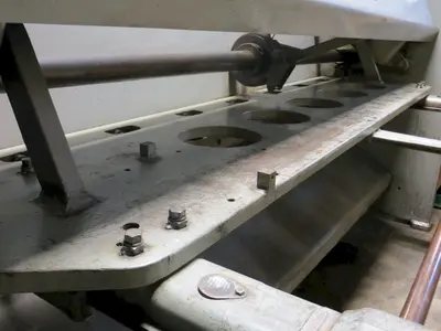 10 Ga x 10 ft Cincinnati Mechanical Power Shear Model 1010