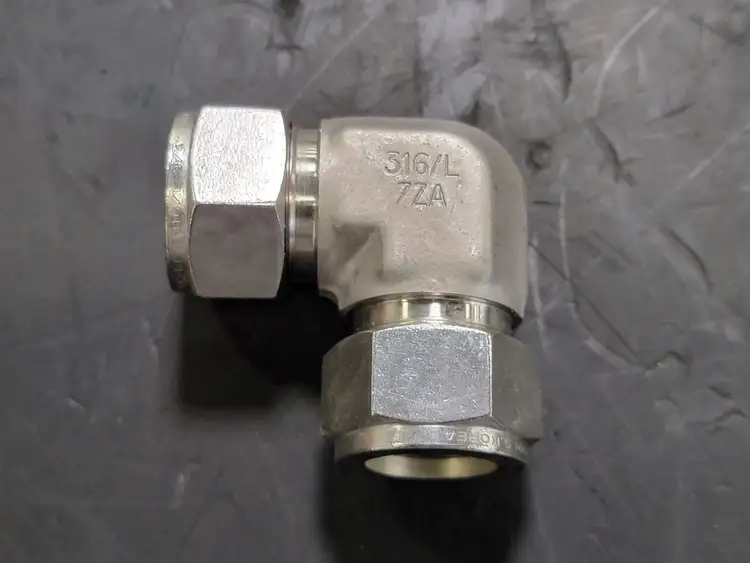 Used HY-LOK 316/L Parts (Hydraulics and Pneumatics) British Columbia CA | Lenmark #258097