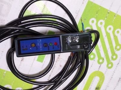 KEYENCE ET-90 FIBER OPTIC AMPLIFIER UNIT - NEW