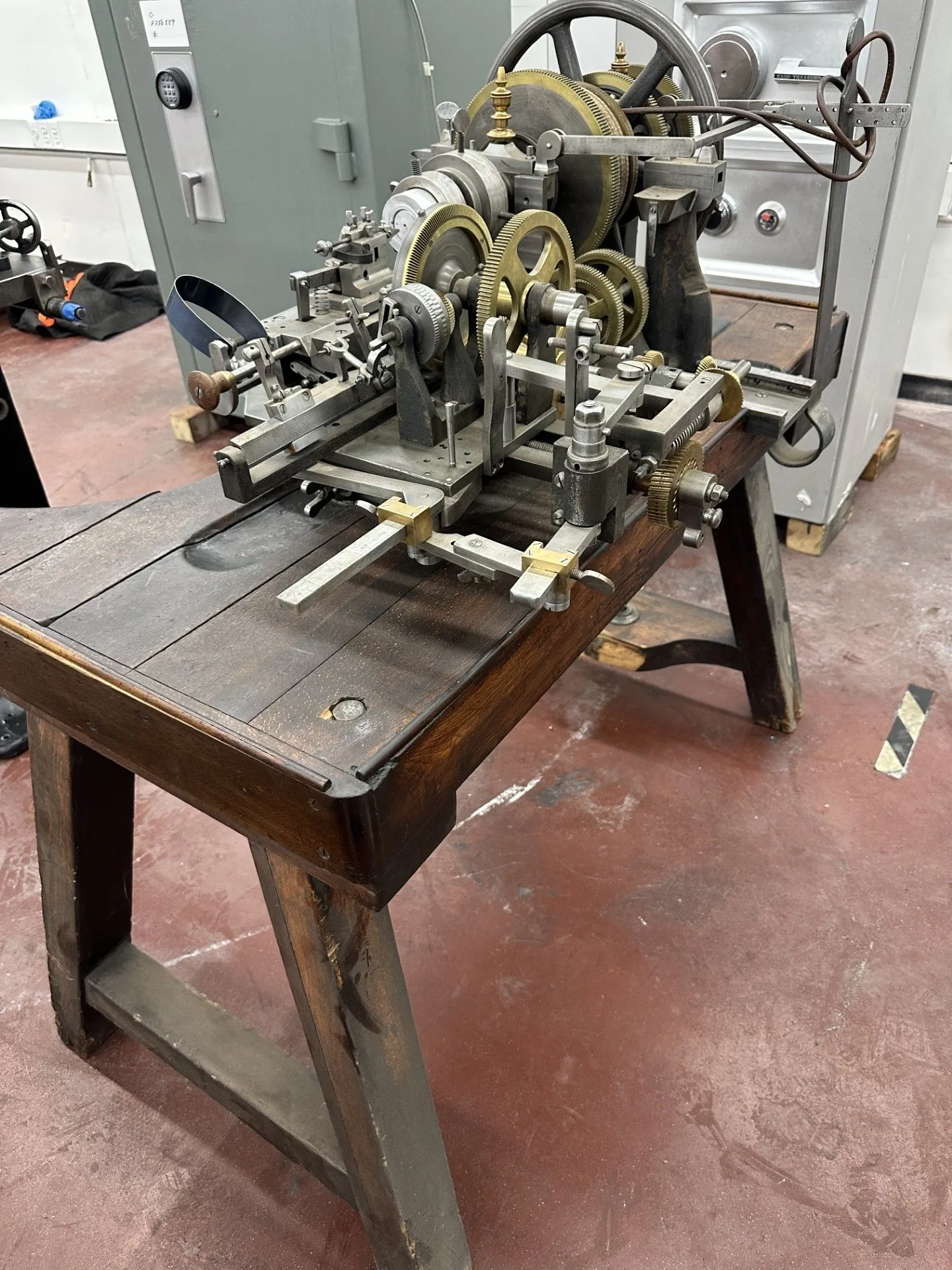 USED Lienhard Guilloche