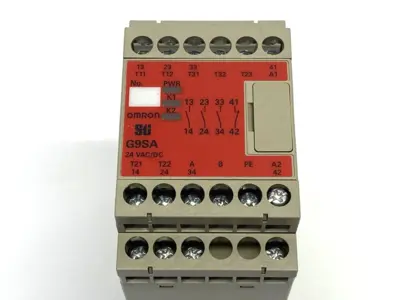 USED OMRON G9SA-301