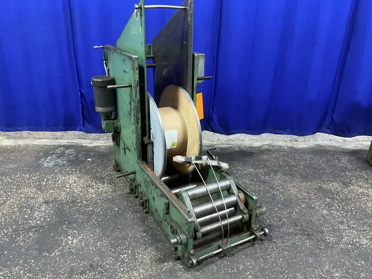 Used COOPER WEYMOUTH INC _UNKNOWN_ Coil Cradles Ohio US | HGR 24 #1539818
