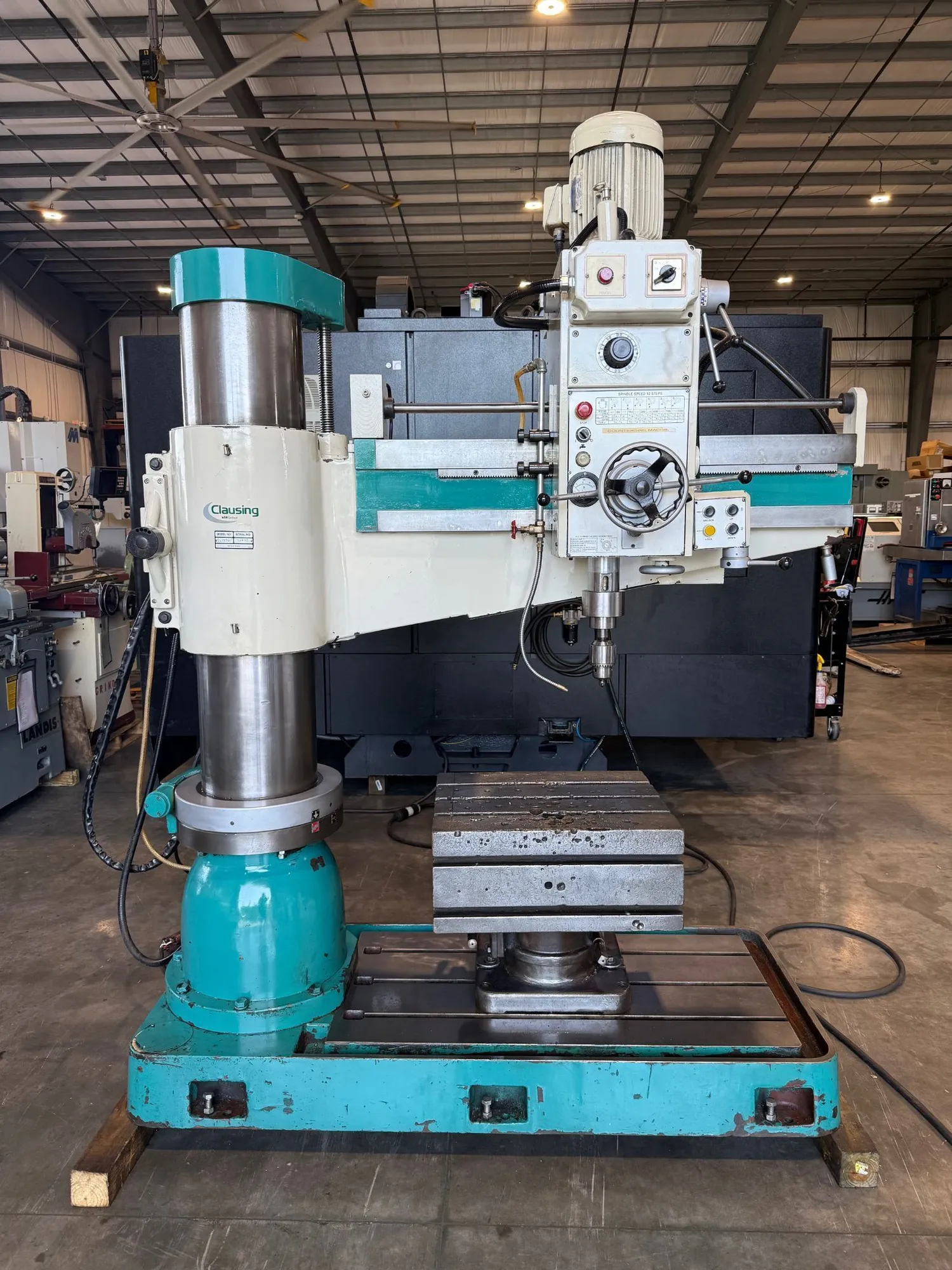 USED 2008 CLAUSING CL1230H