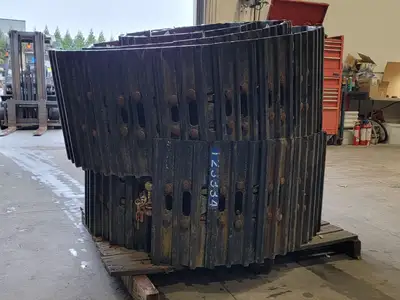 USED 2021 CATERPILLAR 194-1913