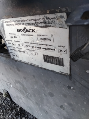 USED 2015 Skyjack SJ4632