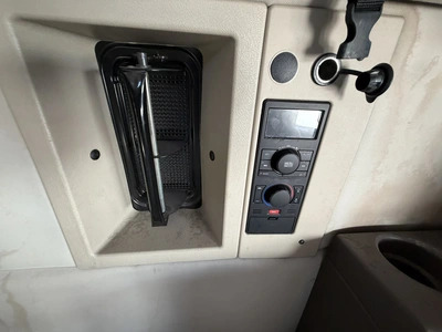 Used 2013 VOLVO VNL Conventional trucks Indiana US | Miedema Asset Management Group #1414634