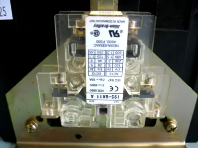 USED Allen-Bradley 194R-NJ200P3