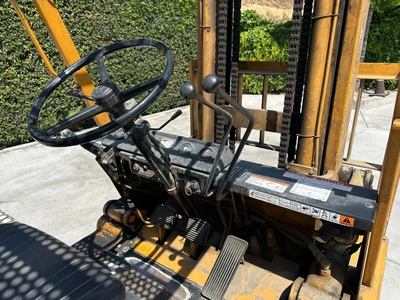 KOMATSU FG35S-4 FORK LIFTS | Wheeler Machinery Sales (5)
