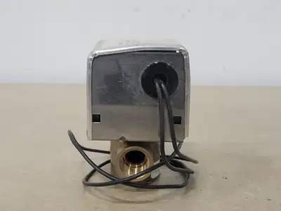 USED JOHNSON CONTROLS JT2221H13A020