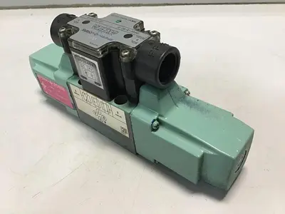 Used VICKERS DG4V36CPL2H10JAS310 Valves/Fittings Michigan US | Ideal Machinery #1311487
