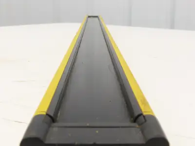 Sick MGSE90-12B MGSE90-12B Safety Light Curtain Receiver 900mm