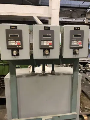 USED 2004 SHUSTER 24SFT