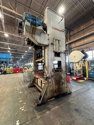Used CLEARING _UNKNOWN_ Straight Side Presses New Jersey US | National Machinery Exchange #1498988