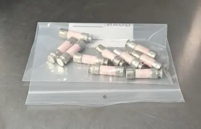 Gould Shawmut TR6 1/4R Tri-onic Electrical Fuses 6 1/4 A. Loc4E-23