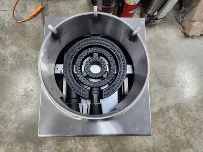 New | in-Stock Imperial New Imperial ISP-18-W 18" Gas Wok Range w/Wok & w/Stock Pot Grate Commercial Ranges Illinois US | Falcon Restaurant Supply #1376487