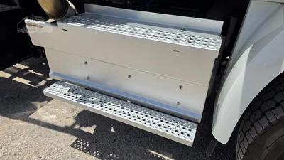 New | in-Stock 2026 INTERNATIONAL HX Conventional trucks Texas US | Roll Off Truck World #1491826