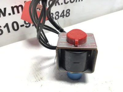 ASCO Red Hat Valve 1/8 in NPT Air 125 PSI SN: 59407K