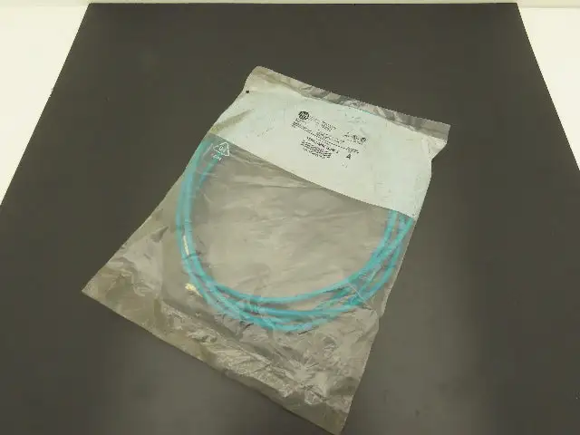 Allen Bradley 1585J-M8CBJM-3 Ethernet Patch Cable RJ45 Ser A 10'