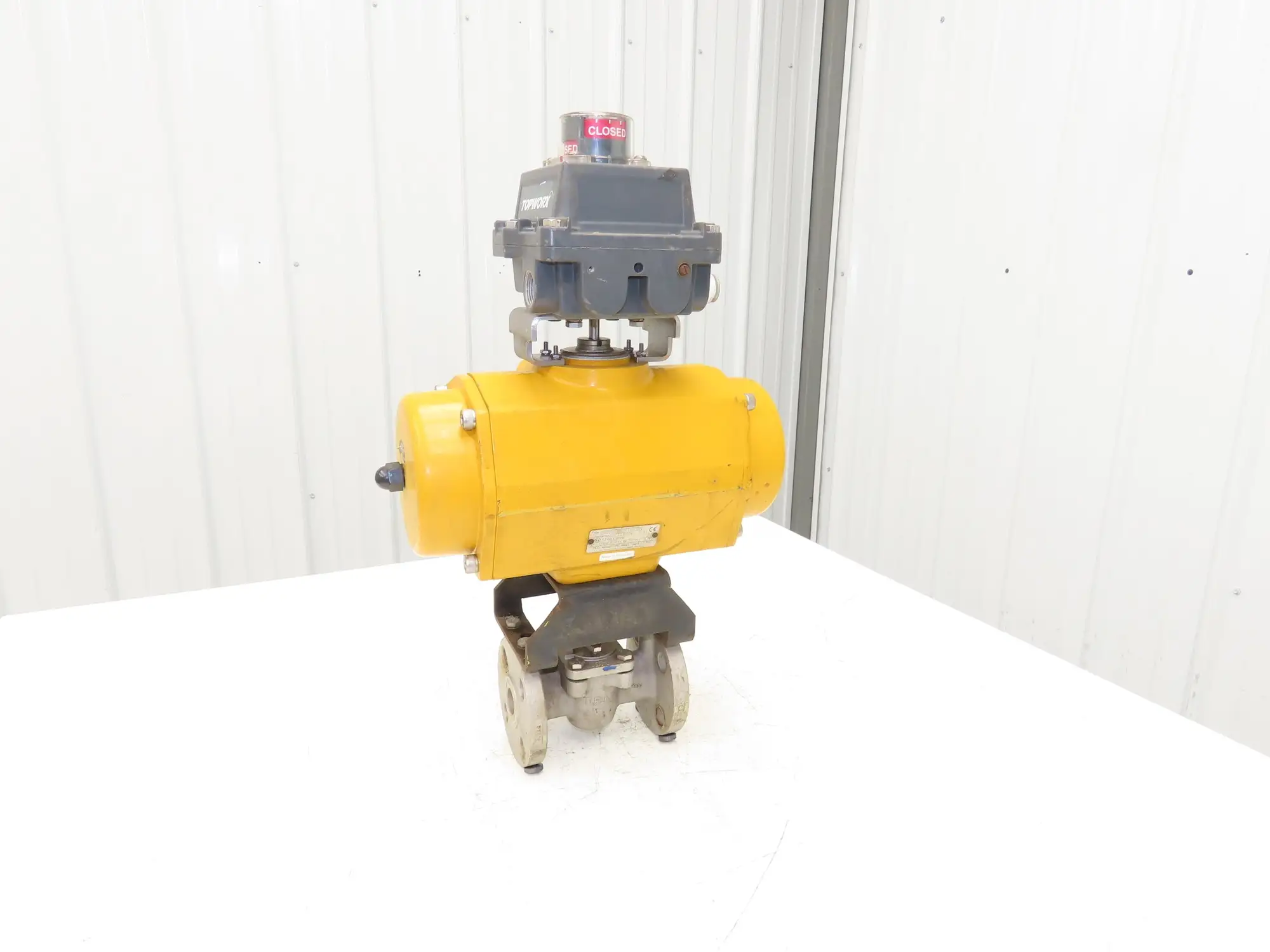 Tufline 0367 1" Flanged 300 Stainless Plug Valve Pneumatic Actuator & Positioner