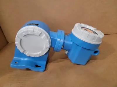 NEW ENDRESS+HAUSER 72FRF 72FRF-SL1DA5NFB4AW