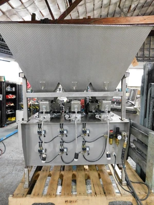 Used _UNKNOWN_ _UNKNOWN_ Filling Machines New Jersey US | Champion Trading Corporation #1336271