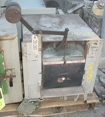 USED HOSKINS ELECTRIC  LAB T T FURNACE TABLE TOP FURNACE