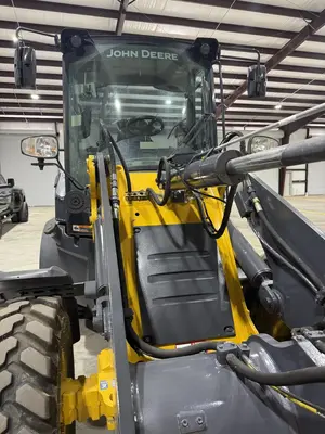 Used 2022 DEERE 324L Wheel Loaders Texas US | Proxy Equipment #1378436
