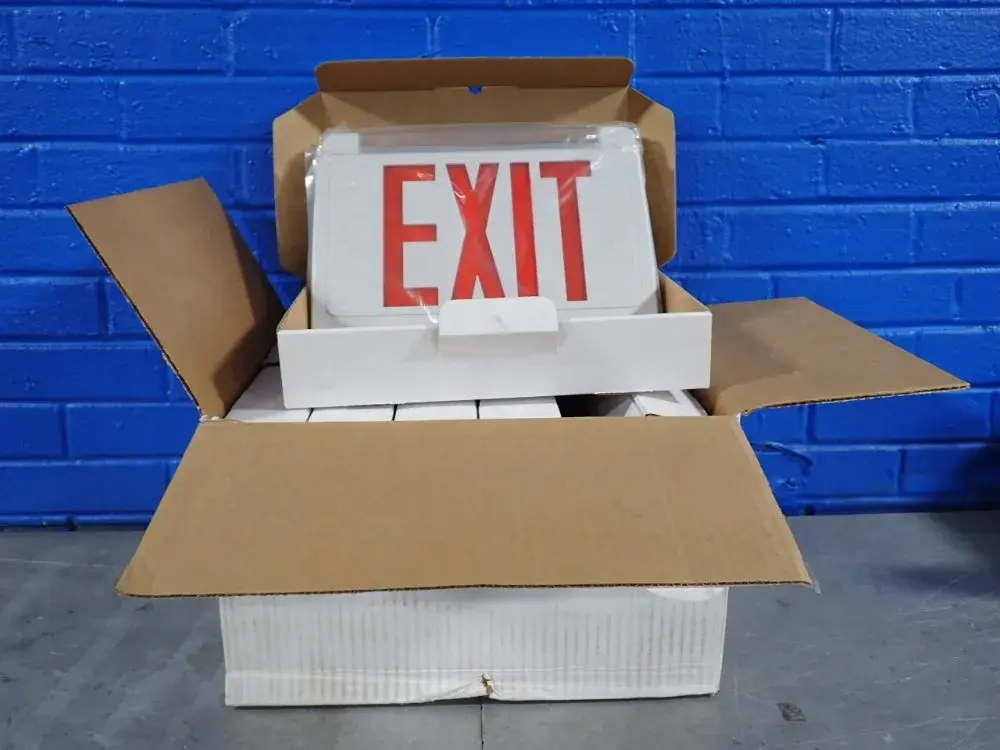 Used THOMAS AND BETTS ELXCLPR Lighting Ohio US | HGR 24 #1266532