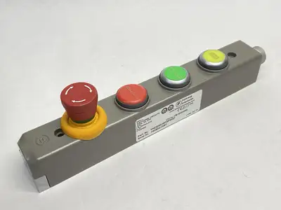 Used Fortress Interlocks T-Guard Safety Interlock Switch Assembly 24V Switch Parts Michigan US | Maverick Industrial Sales #1413531