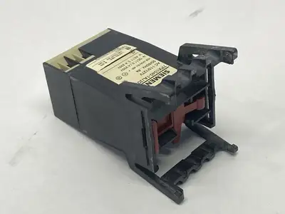 USED SIEMENS SIEMENS 7PX1040-1AJ20