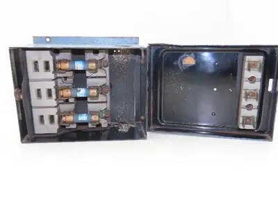 Used BULLDOG _UNKNOWN_ Relays & Switches Indiana US | Arrow Industrial #1440406