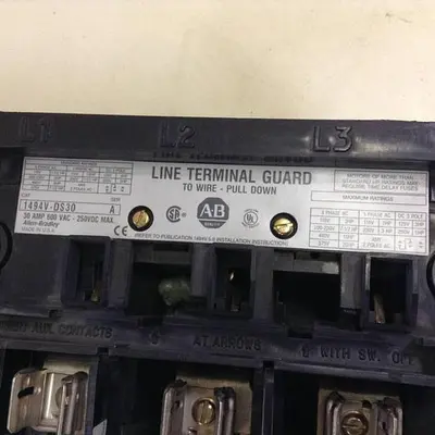 USED ALLEN BRADLEY 1494V-DS30 SER A