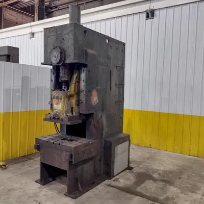 USED AIDA PR-XGC-100CAPACITY ............ 110 TONSTROKE .............. 6.6"