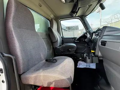Used 2020 INTERNATIONAL MV607 Box trucks Florida US | Truck and Van Outlet #1509202