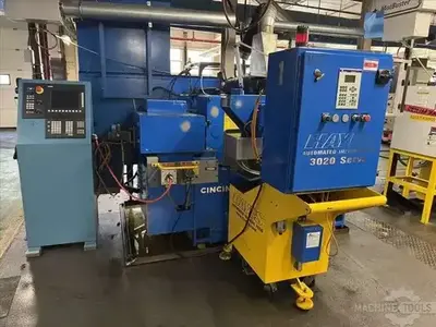 USED CINCINNATI MILACRON 220-8