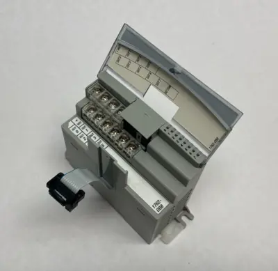 USED ALLEN-BRADLEY SER. A MICROLOGIX 8-POINT SOURCE OUTPUT MODULE REV. C