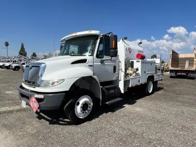 Used 2009 INTERNATIONAL DURASTAR 4400 Fuel & Lube Trucks Washington US | Puget Sound Truck Sales #1546520